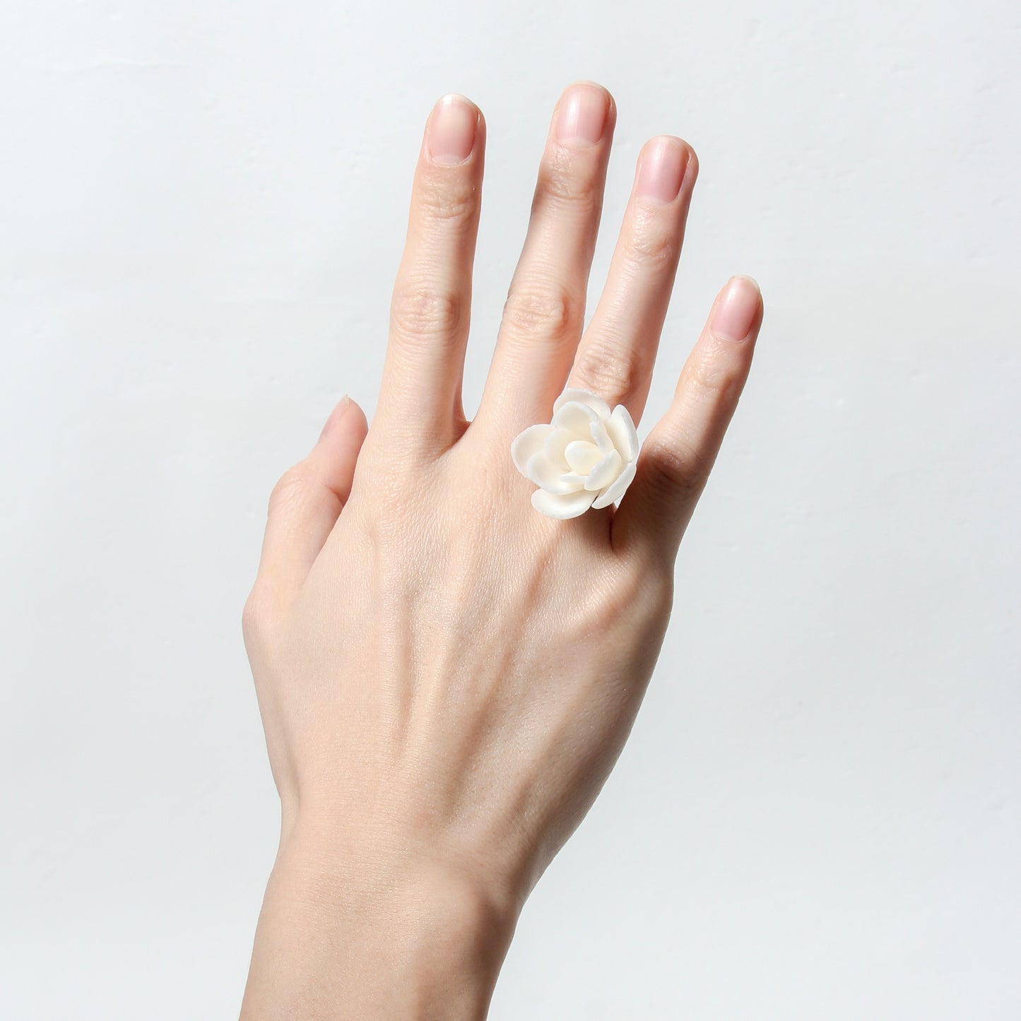 Magnolia Ring
